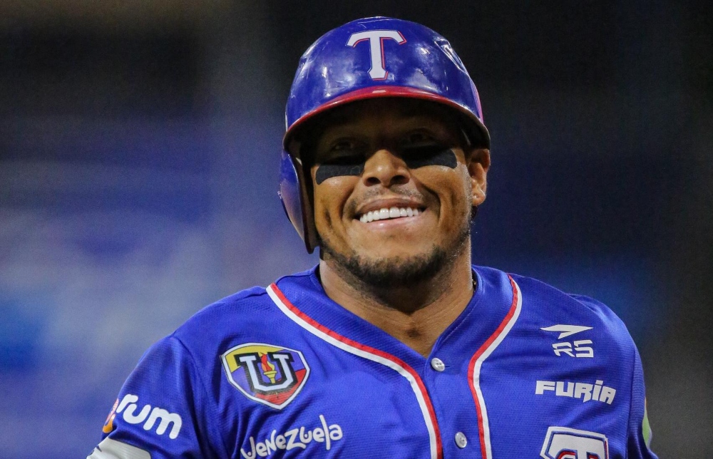 Solarte llega reforzar a El Águila