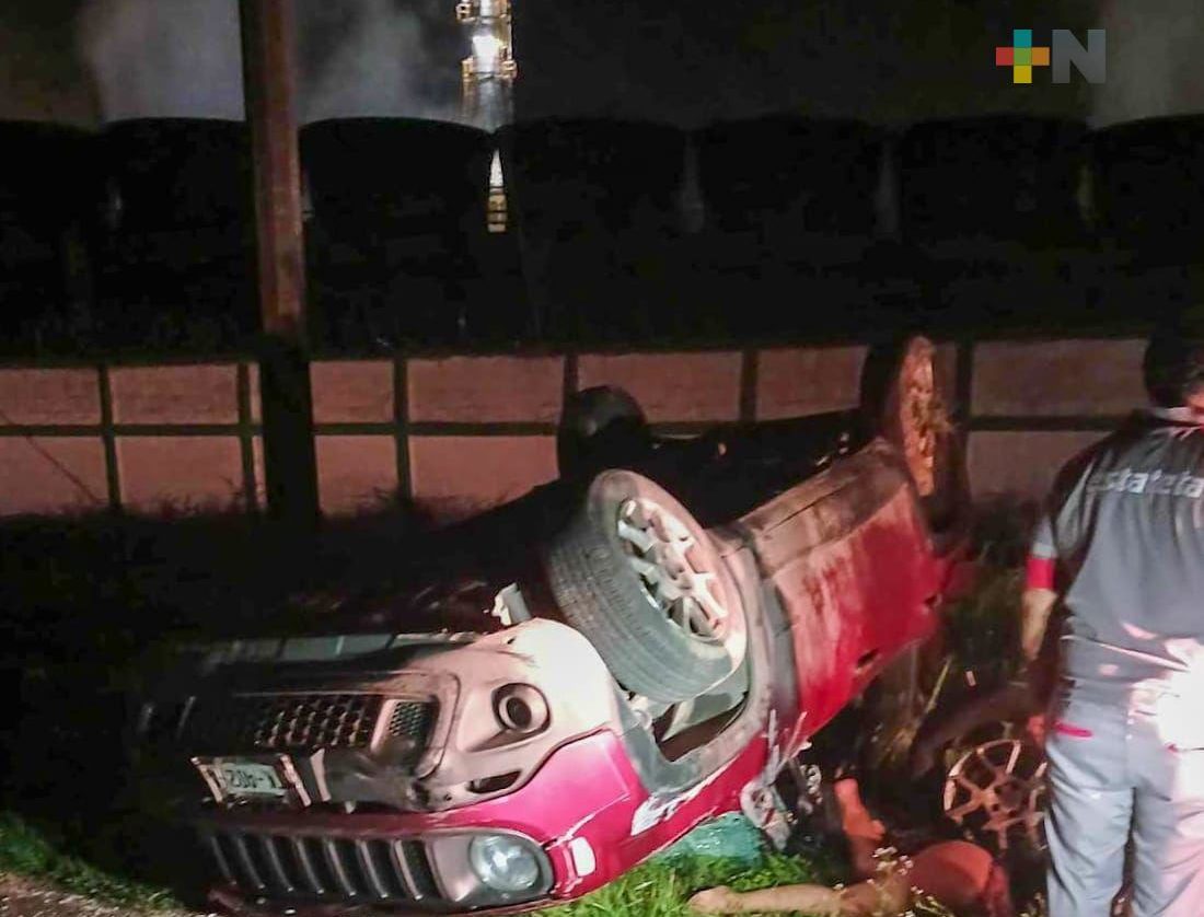 Muere bebé en accidente sobre carretera Coatzacoalcos-Villahermosa