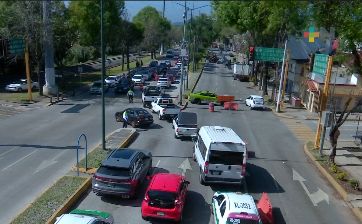 Cierran tramo de Circuito Presidentes con dirección a Coatepec por trabajos de CMAS Xalapa