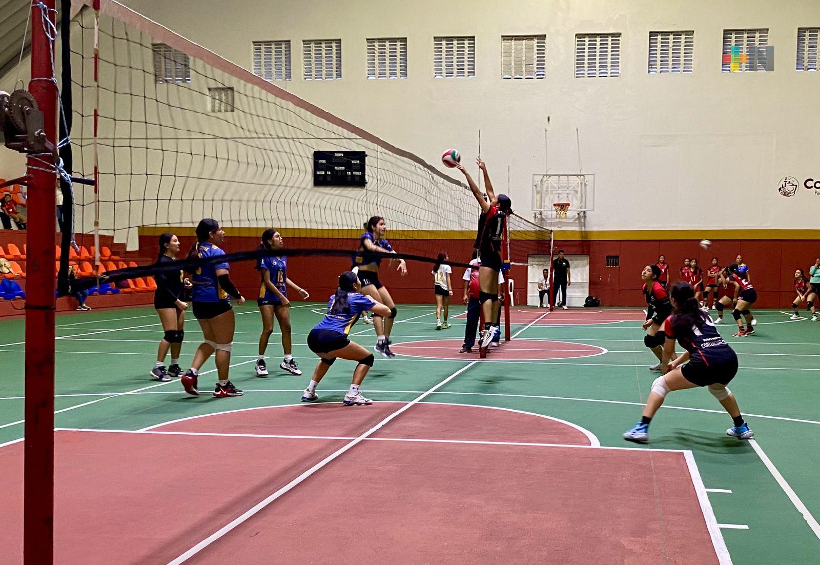 Celebran eliminatoria municipal de voleibol de sala de Juegos Conade en Coatzacoalcos