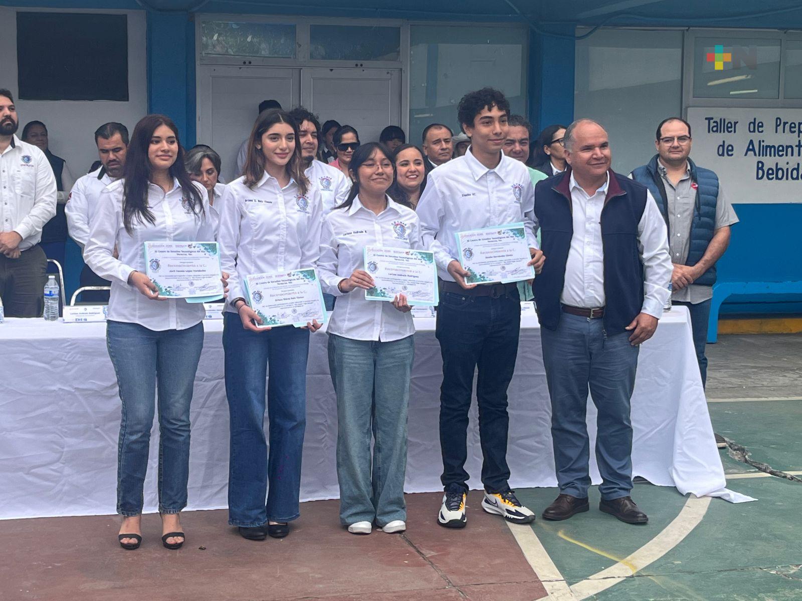 Homenajean a estudiantes de Cetmar ganadores del premio Zayed a la Sostenibilidad 2025