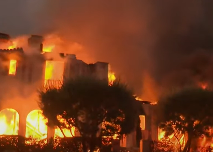 Incendios en Los Ángeles se propagan y miles de personas son evacuadas
