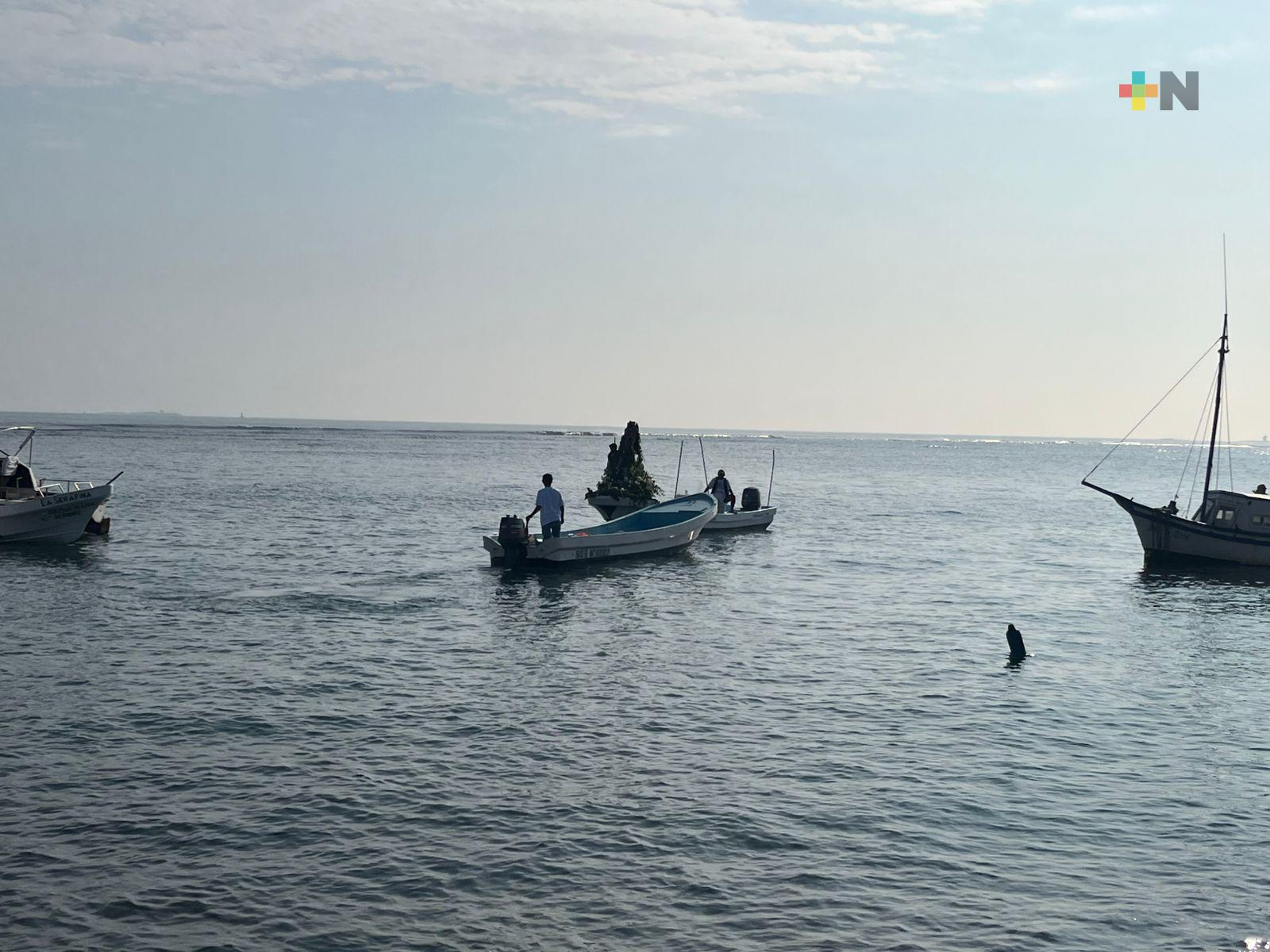 Pescadores celebran a San Sebastián en puerto de Veracruz