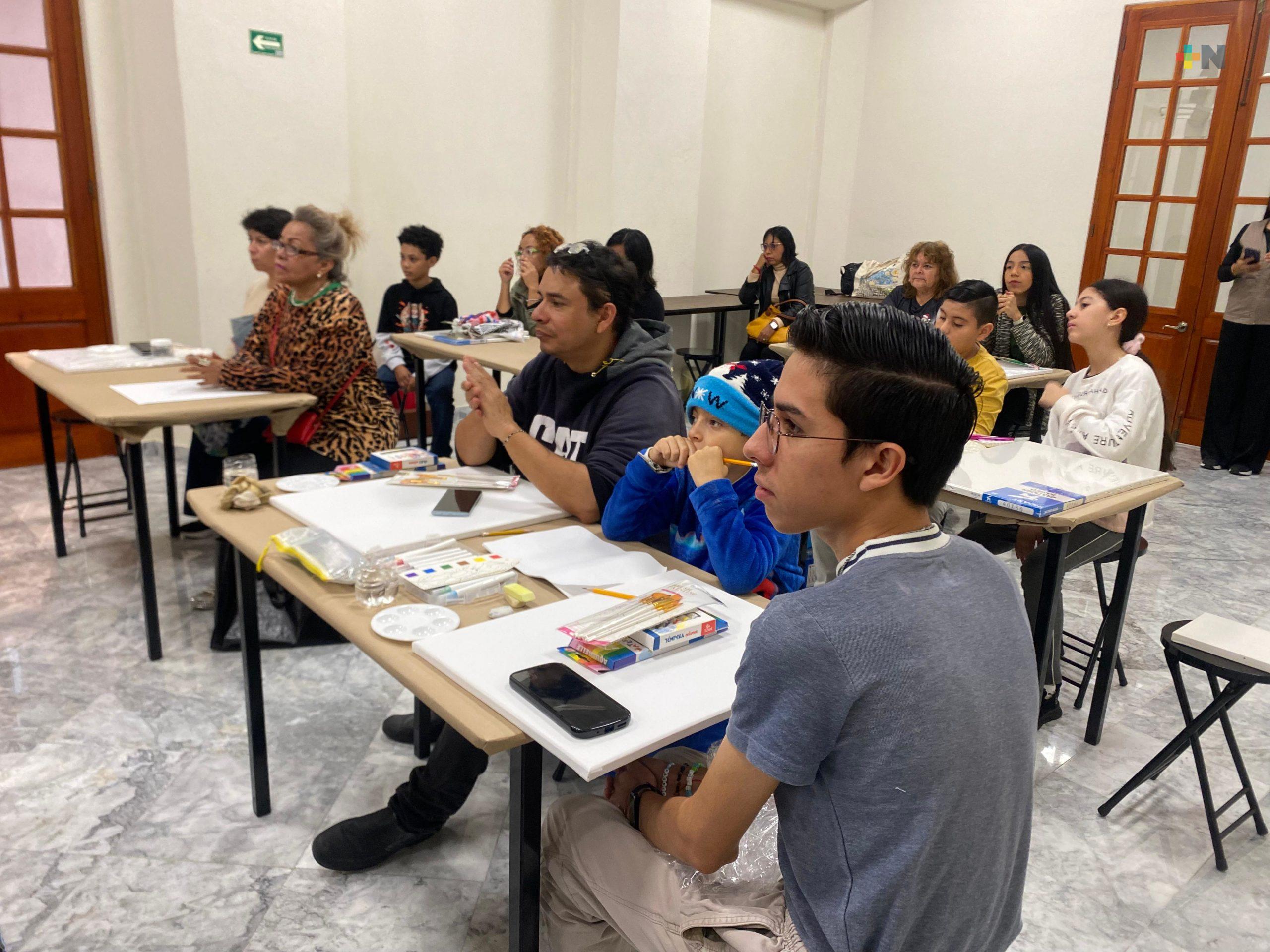 Realizan taller «Biografía artística de Benito Juárez» en municipio de Veracruz
