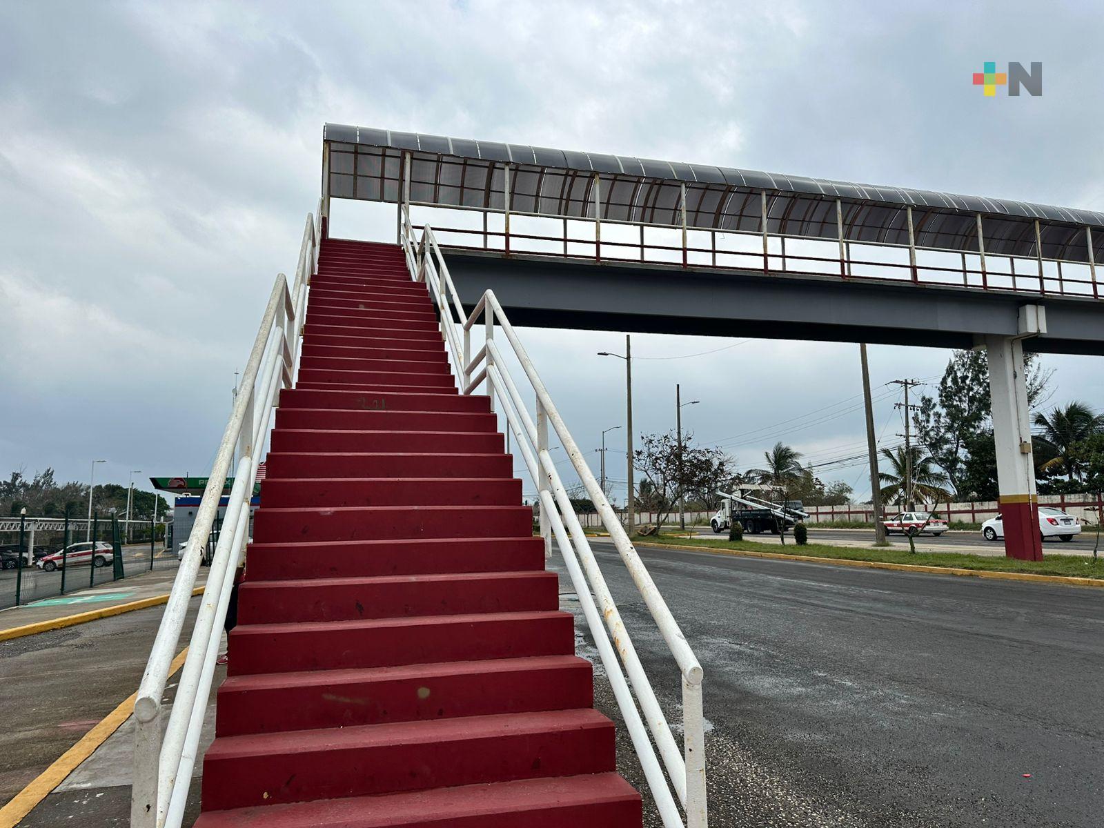 Exhortan a denunciar presunto acoso en puente de Coatzacoalcos