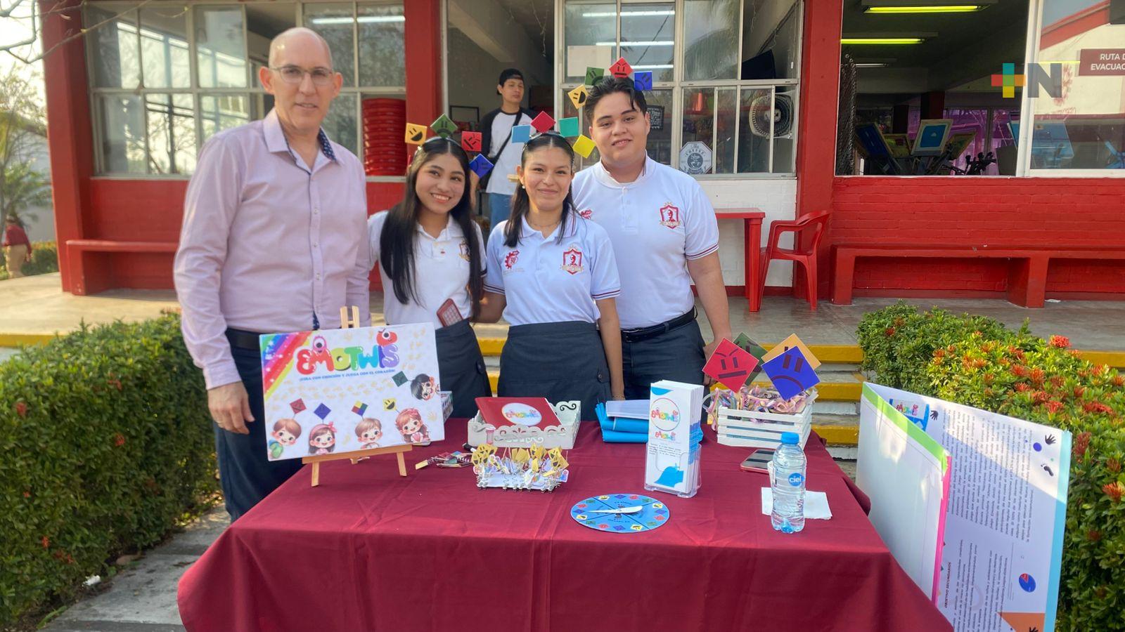 Estudiantes del CBTIS 268 competirán en Brasil con juego didáctico