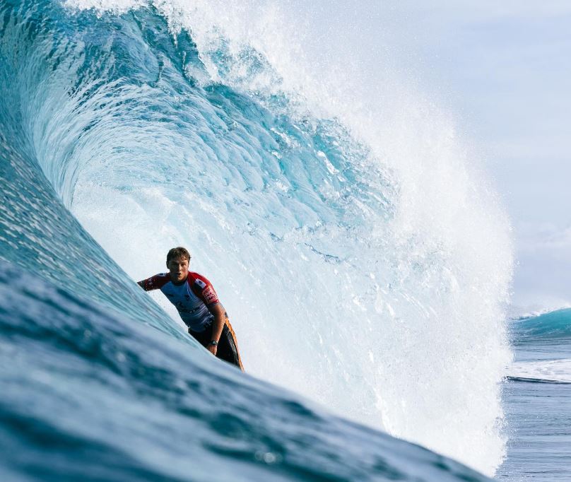Alan Cleland finaliza primera parada del Tour Mundial de Surf 2025