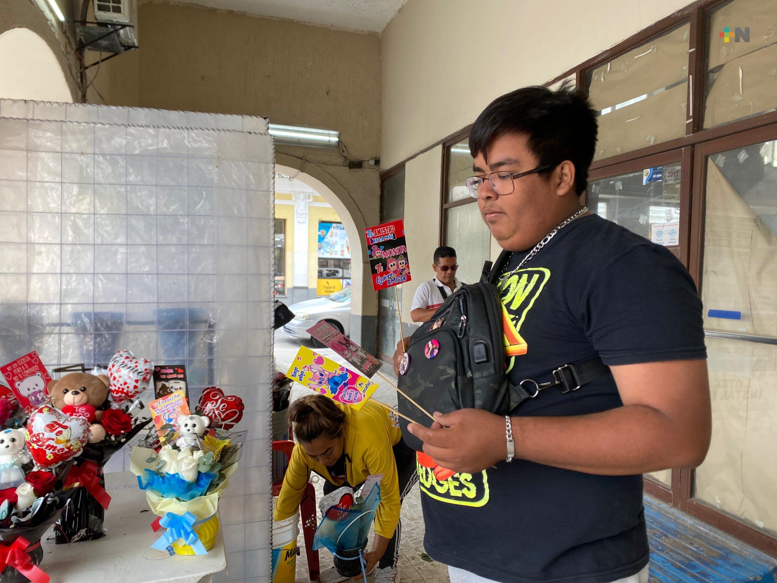 Comerciantes que atienden demanda de 14 de febrero deben posponer su propio festejo