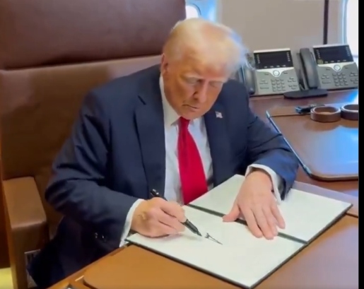 Trump anuncia que subirá los aranceles al acero del 25% al 50%