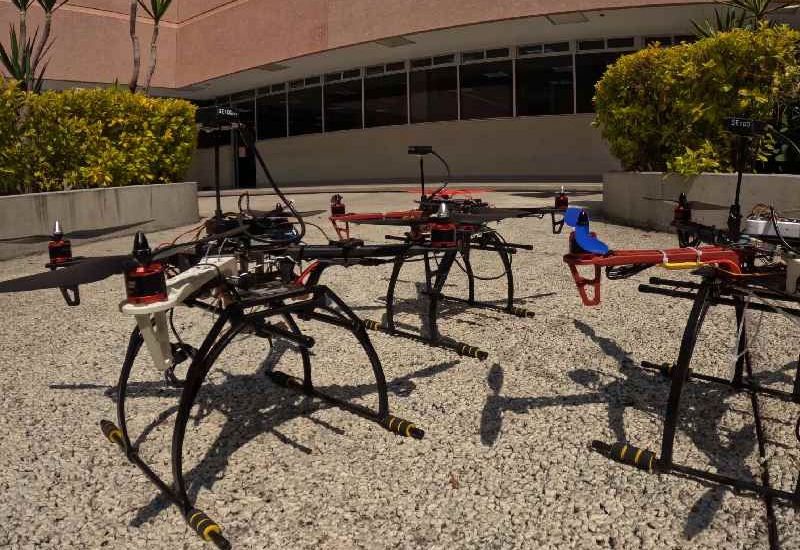 Fusiona IPN enjambre de drones e IA para solucionar problemas sociales e industriales