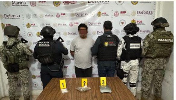 Detienen a nueve presuntos narcomenudistas en el sur de Veracruz