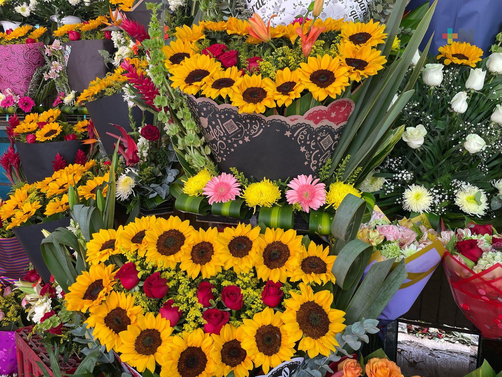 Vendedores de flores se preparan para el Día de San Valentín