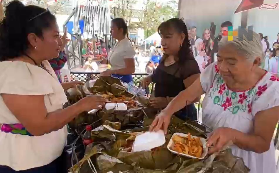 Festival del Tamal congrega a más de dos mil personas en Tihuatlán