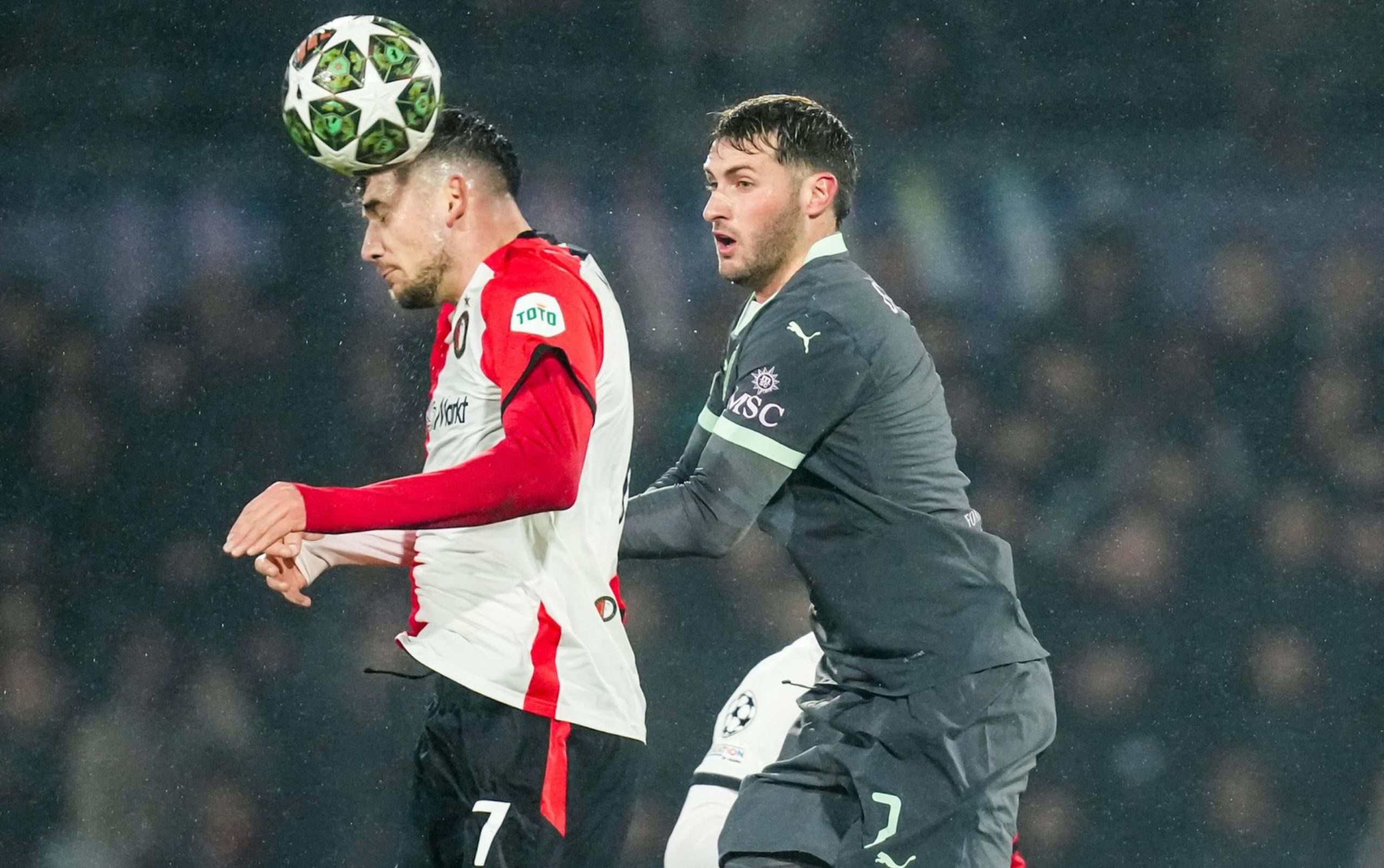 Santiago Gimenez regresó a Rotterdam