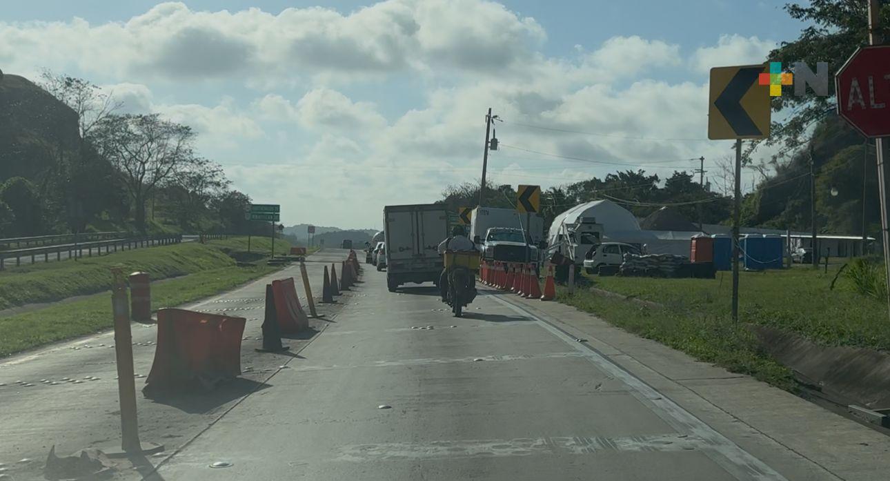 Retiran retén del INM de carretera Coatzacoalcos-Villahermosa