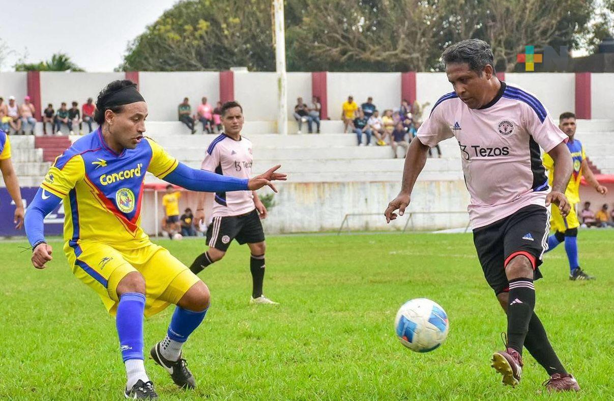 Leyendas del América participan en partido con causa