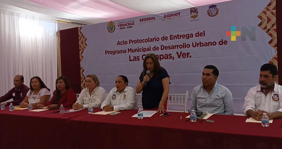 Las Choapas, primer municipio que podrá acceder a recursos federales por contar con PMDU