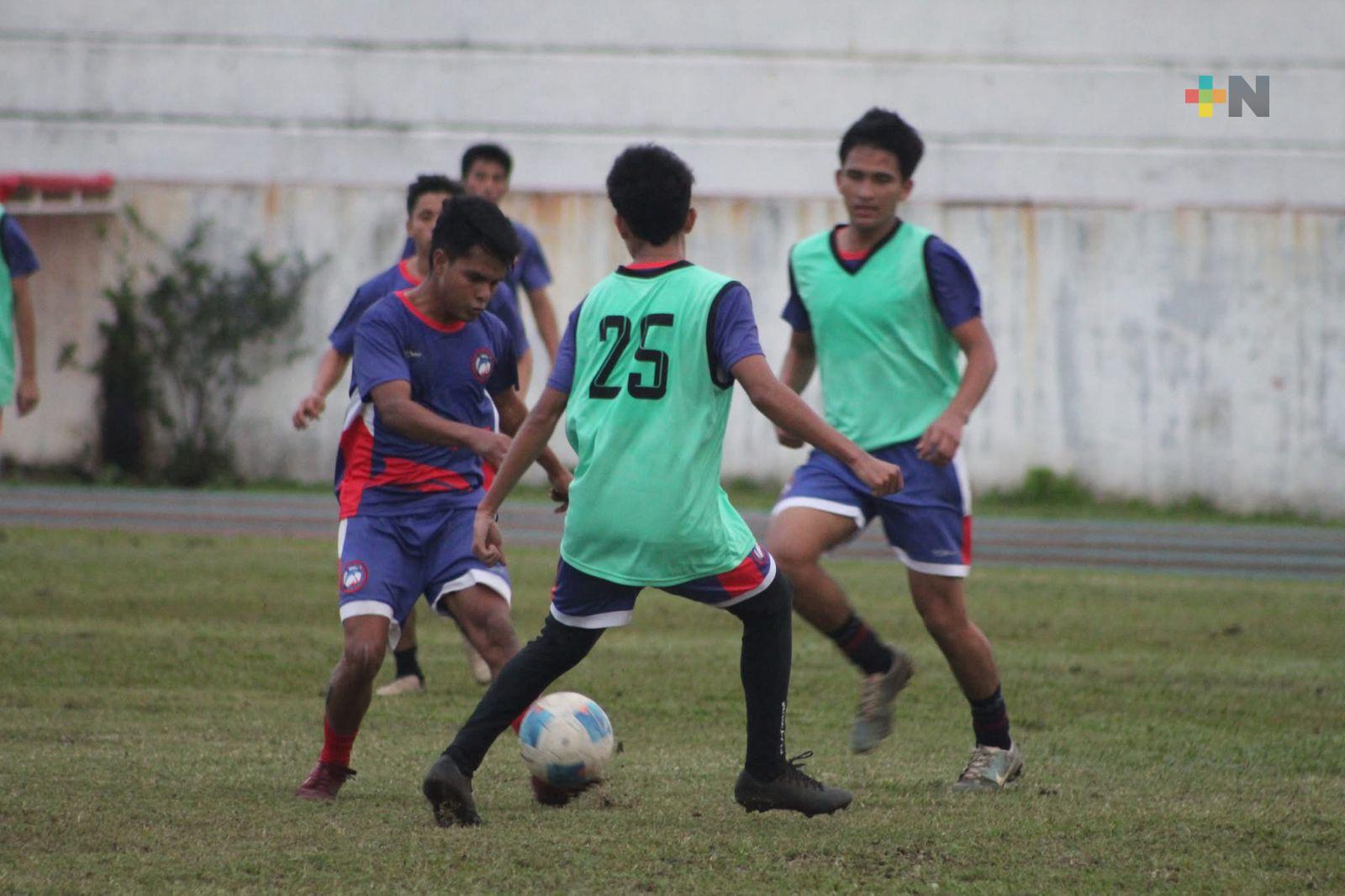 Club deportivo Delfines de Coatzacoalcos se prepara para próximo encuentro