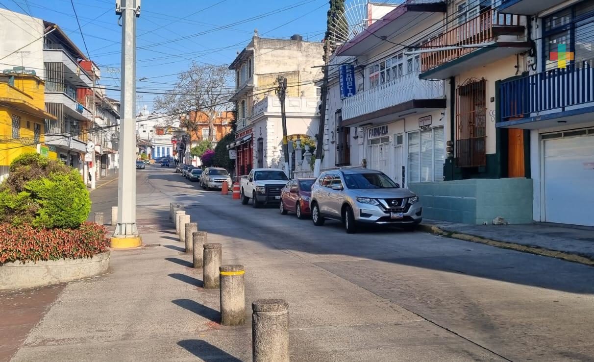 Cielo medio nublado, aumenta  probabilidad lluvias por la tarde noche