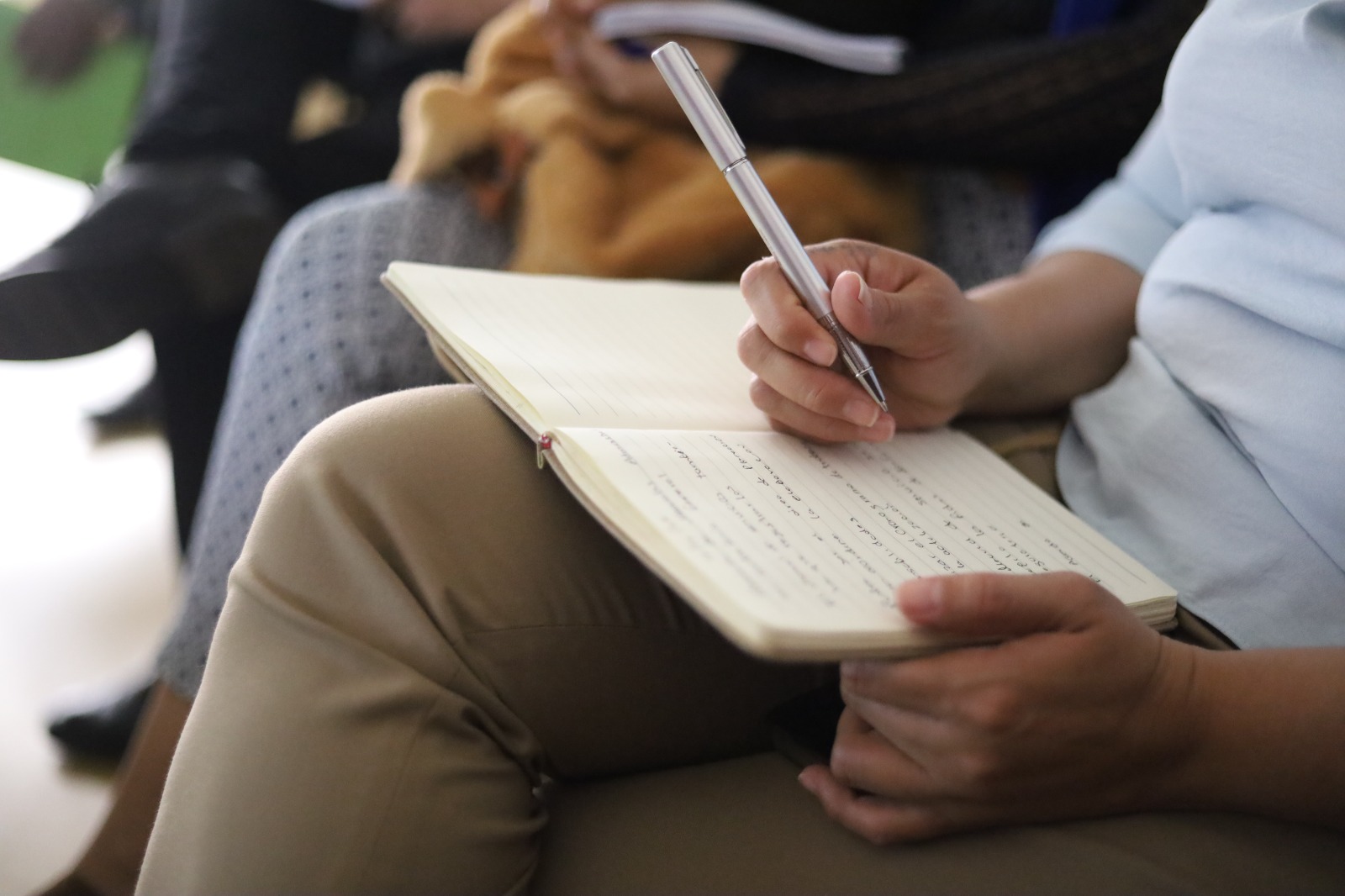 Orienta Contraloría a dependencias sobre elaboración de manuales administrativos