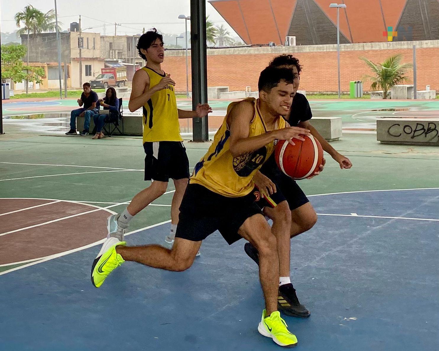 Equipo de basquetbol de Coatzacoalcos se prepara para conquistar Selectivo Estatal Veracruz 2025