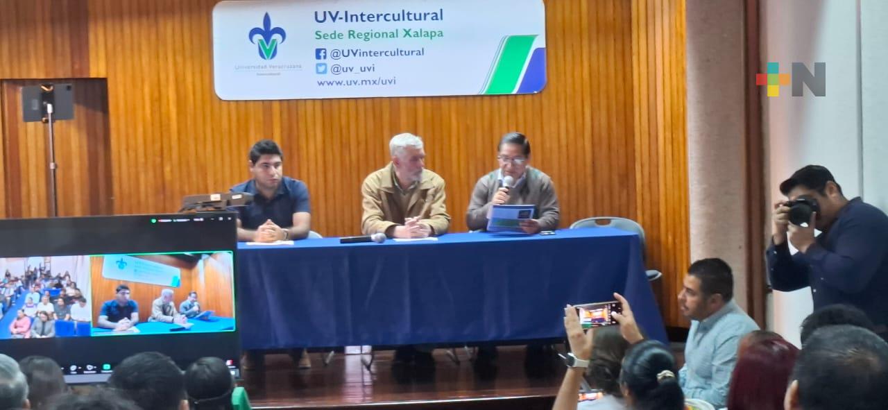 Jóvenes mantienen uso del náhuatl y lenguas indígenas en música y redes sociales