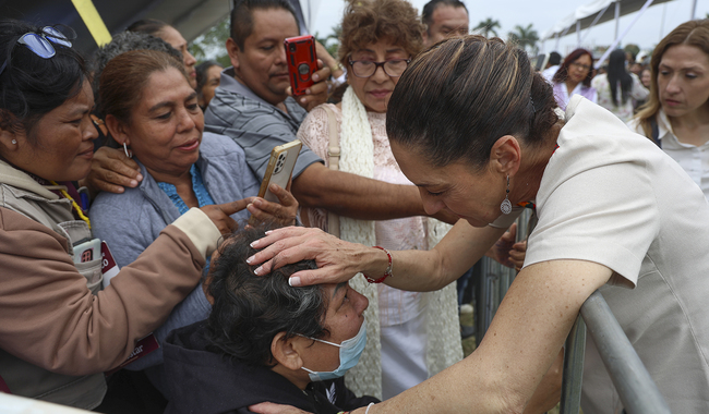 Presidenta anuncia iniciativa para elevar a rango constitucional Pensión Mujeres Bienestar, Beca Rita Cetina y Salud Casa Por Casa