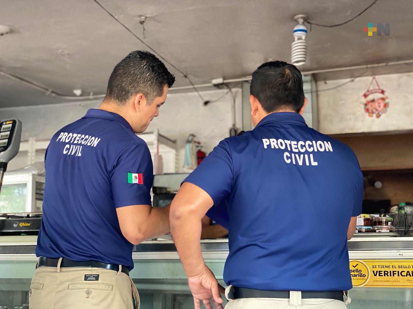 Conato de incendio en comercio de Veracruz puerto deja pérdidas materiales