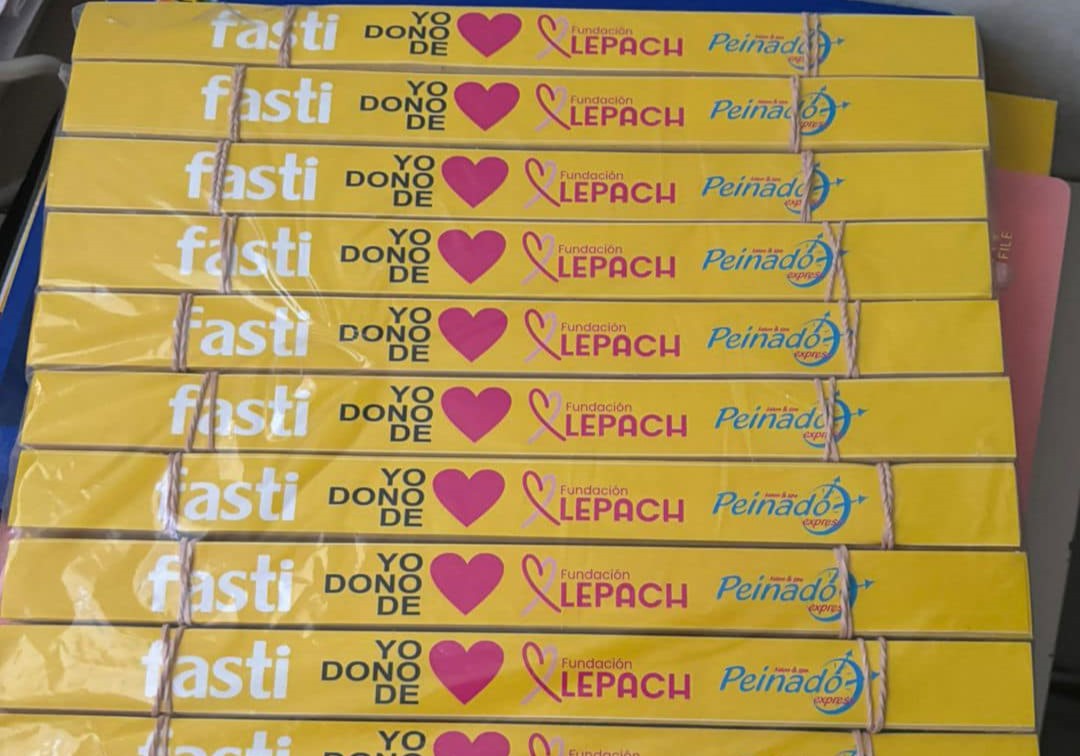 Fundación Lepach promueve compra de pulseras para apoyar a personas con cáncer