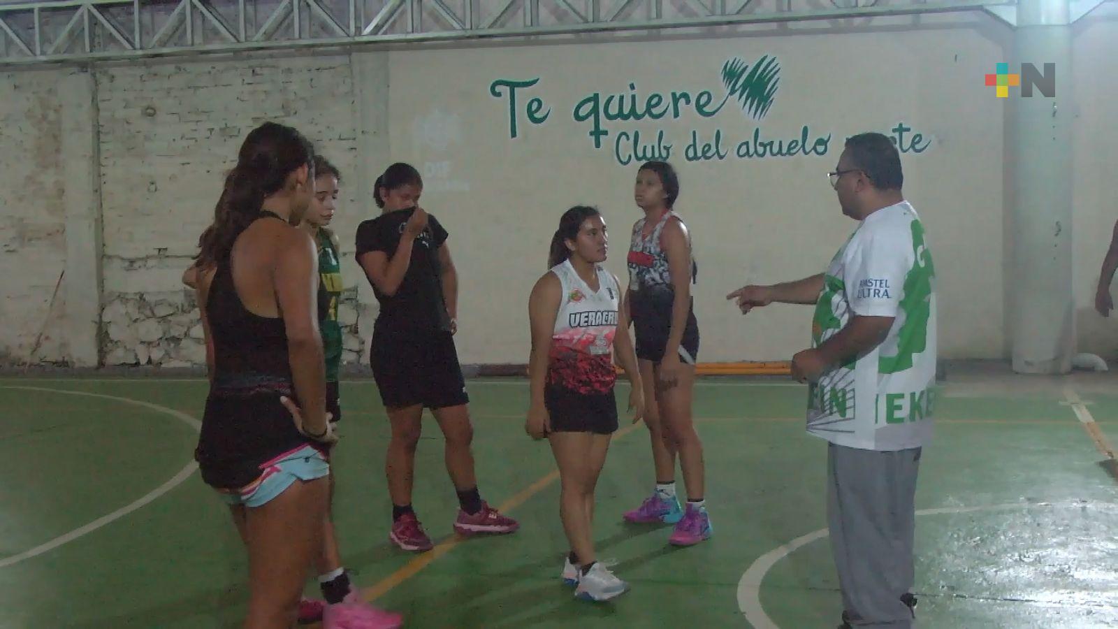 Se concentra en Orizaba selección de baloncesto femenil