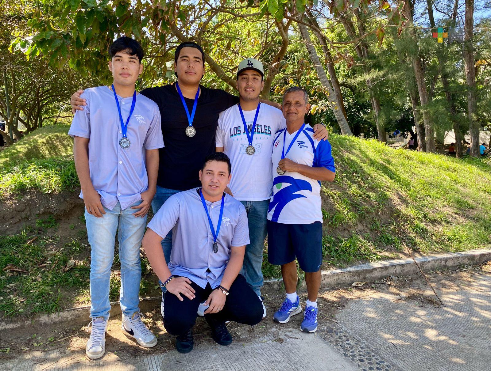 Selección de beisbol Coatzacoalcos-Minatitlán obtuvo segundo lugar de Festival UV