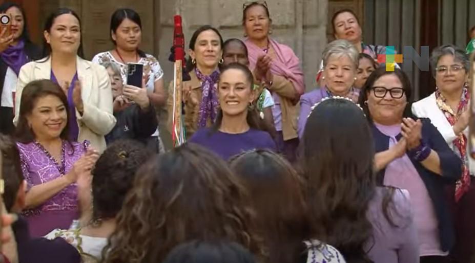 «¡Ni un feminicidio más, ni un golpe más!»: Sheinbaum