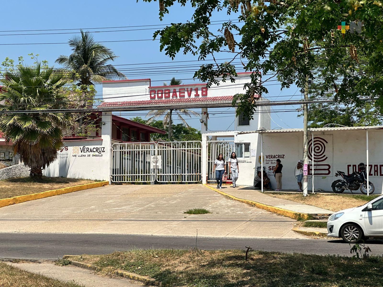 Padres piden seguridad en bachillerato, luego de difundirse video de pelea entre alumnos