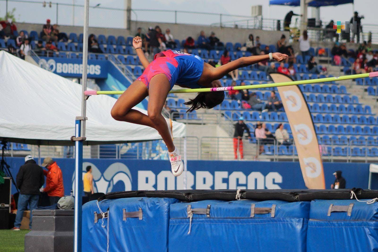 Atletas de Coatzacoalcos superan con éxito “Copa Nuevo León”