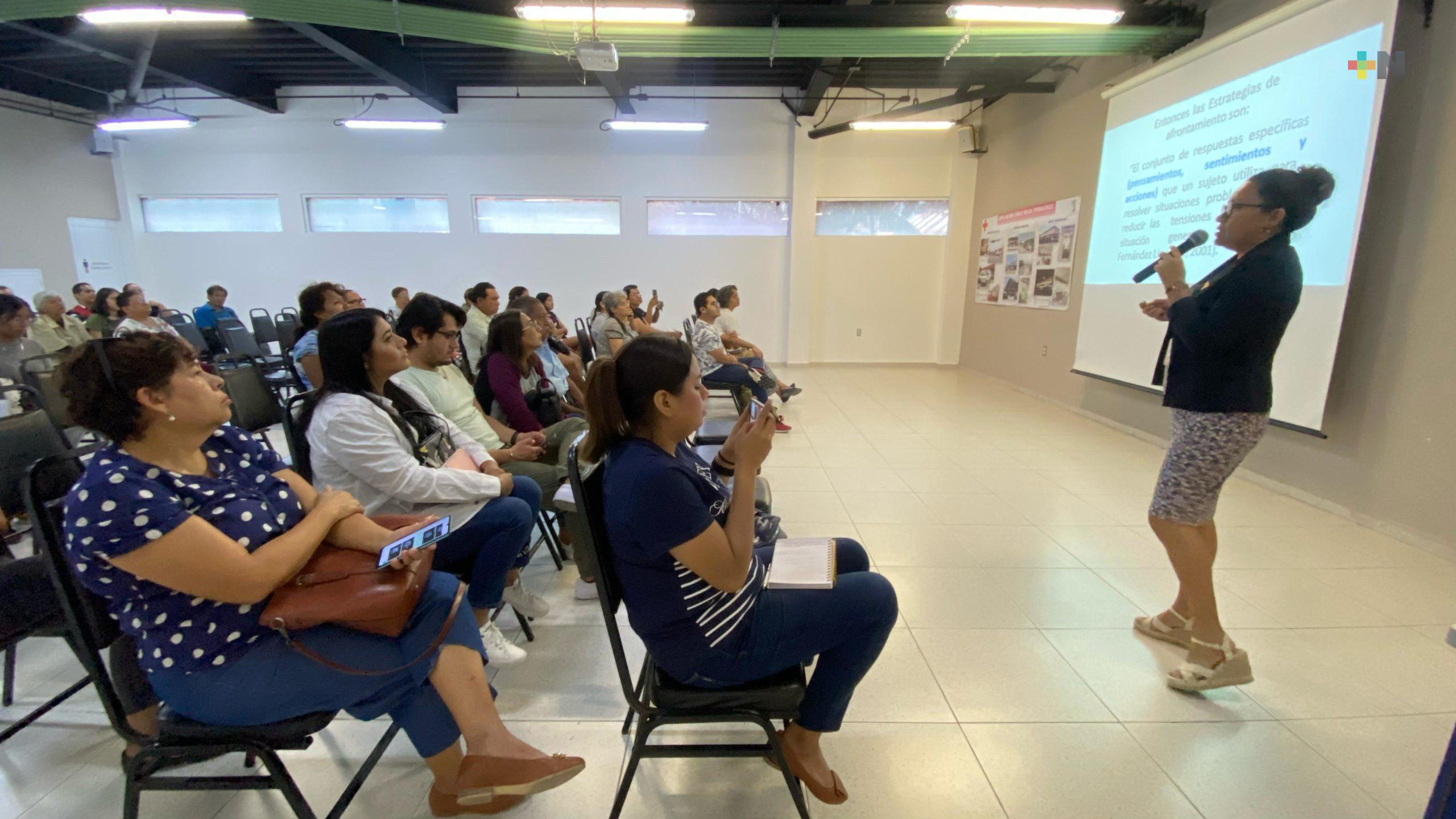 Cruz Roja imparte pláticas sobre salud mental