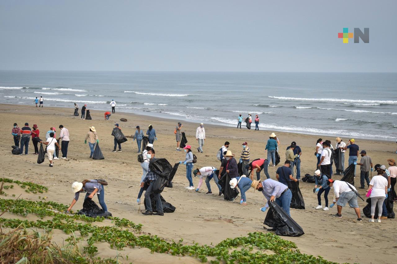 Realizarán jornada de limpieza en playa de Coatzacoalcos