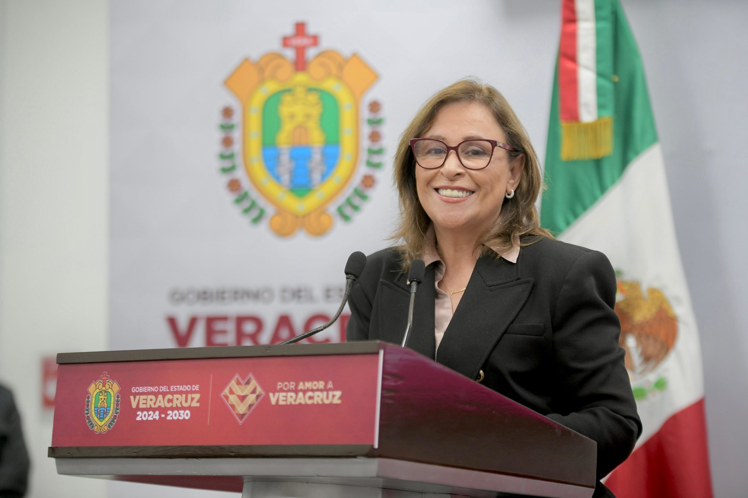 Gobierno del Estado y Sedatu regularizarán escuelas: Rocío Nahle