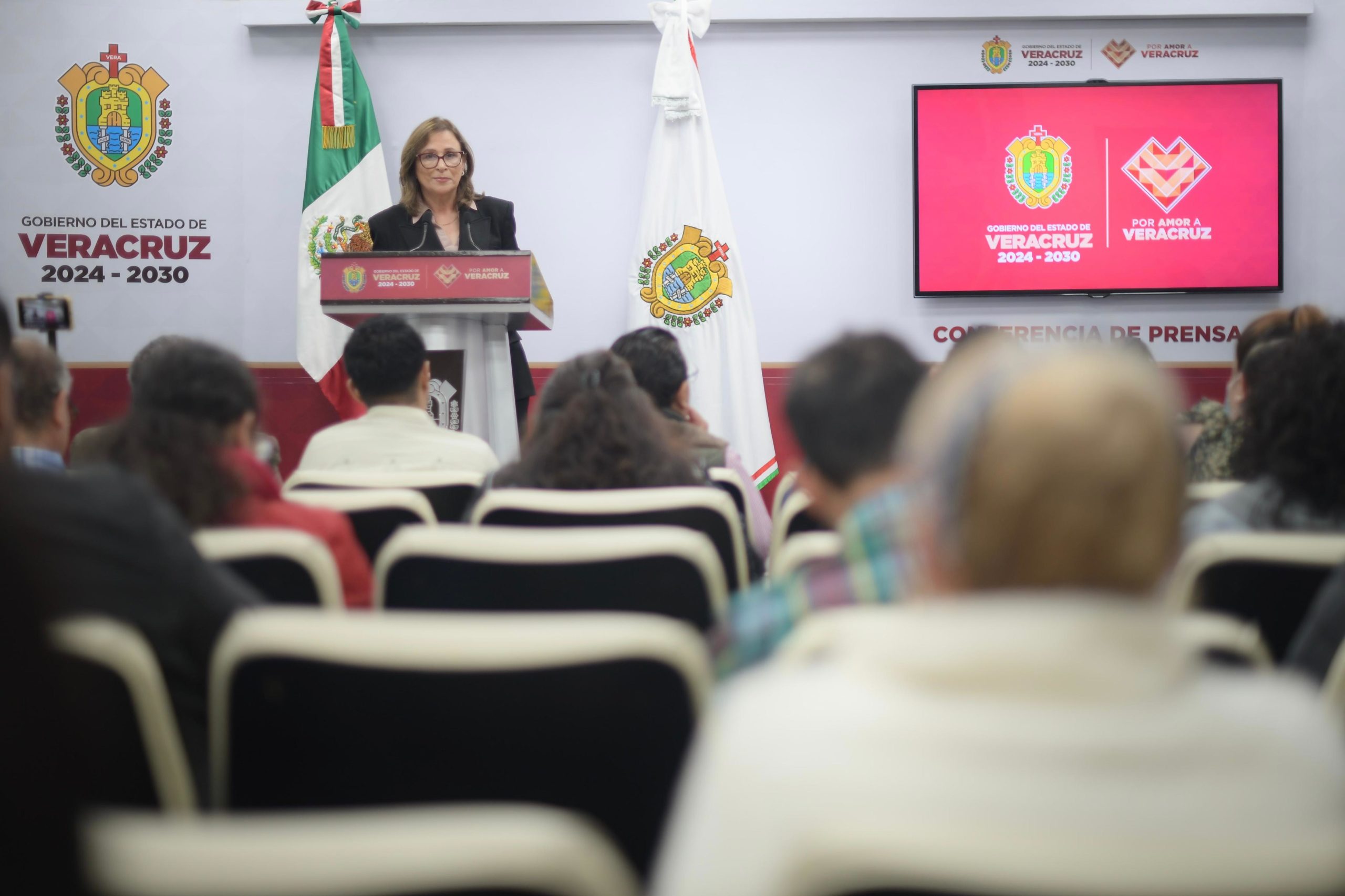 Rocío Nahle anuncia campaña de vacunación contra la tosferina en Veracruz