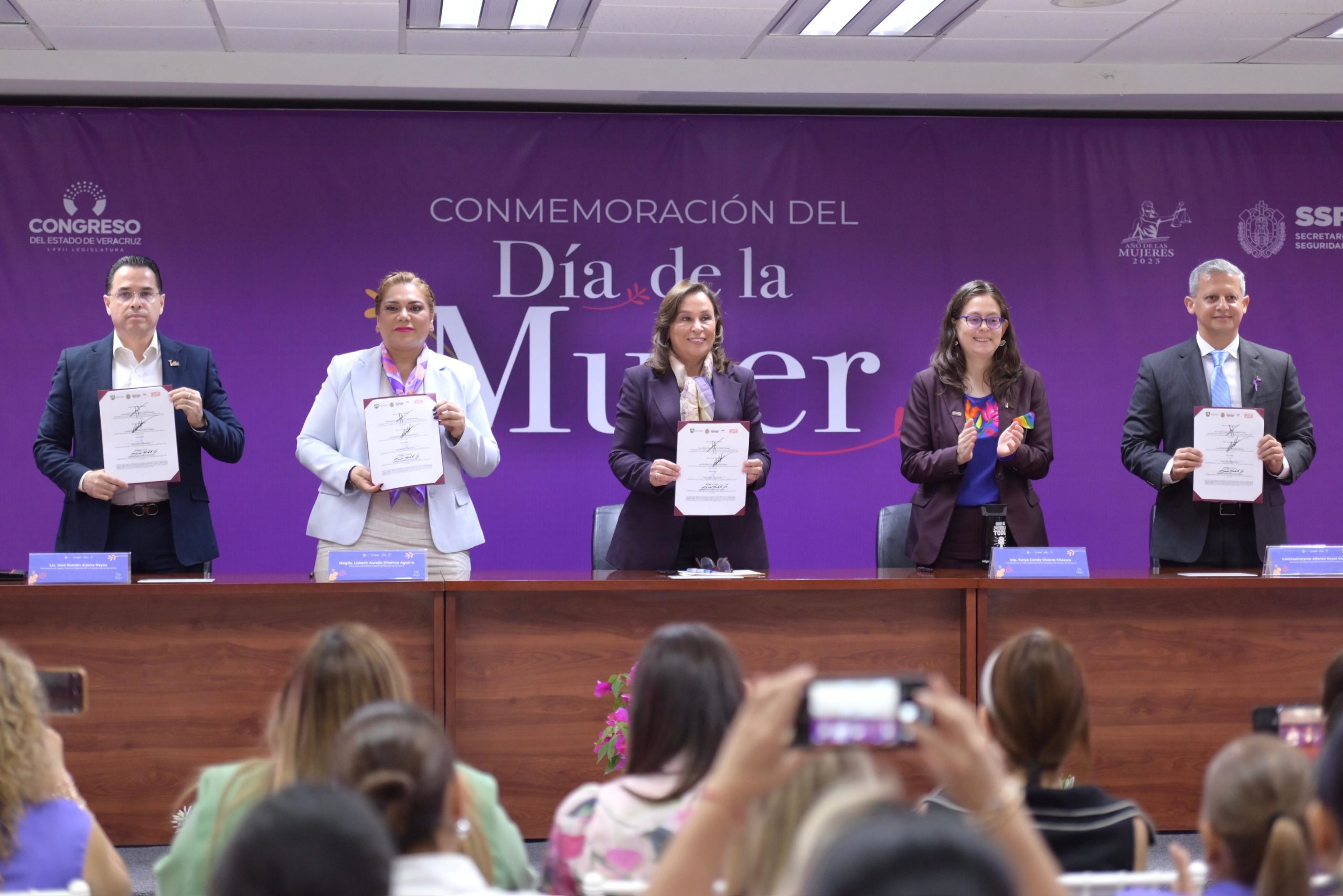 Las mujeres tenemos que estar seguras: Rocío Nahle lanza Veracruzana Protegida