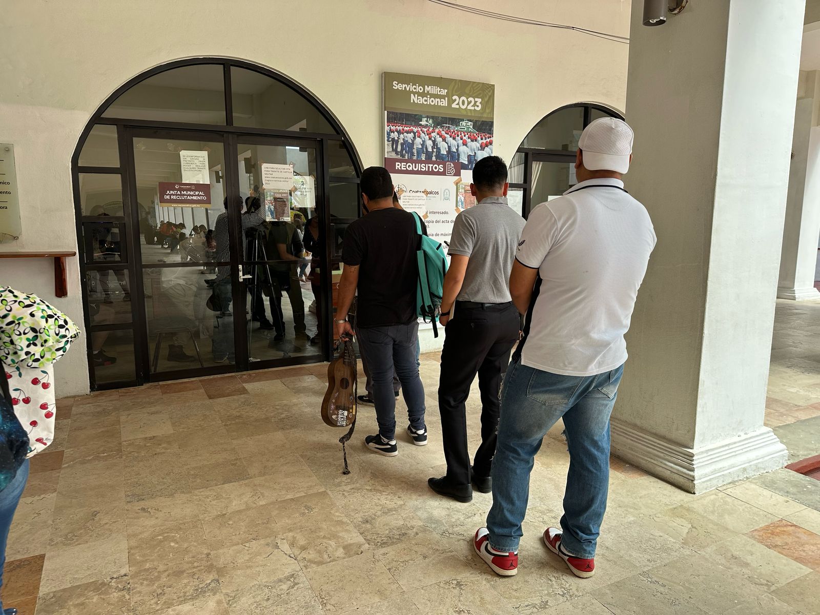 Entregan cartillas del Servicio Militar en Coatzacoalcos