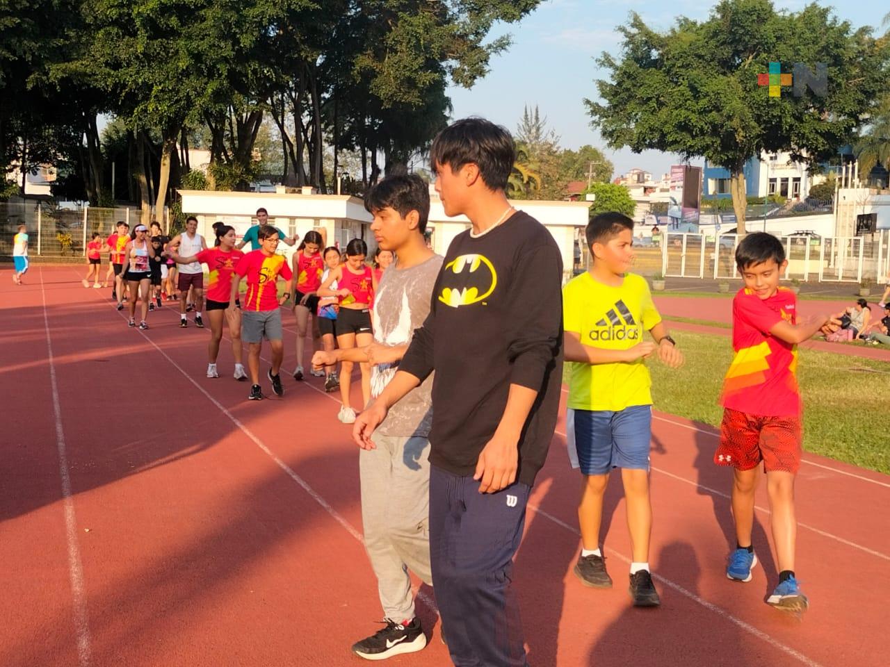 En el Estadio Xalapeño Estatal de Atletismo de Juegos Conade