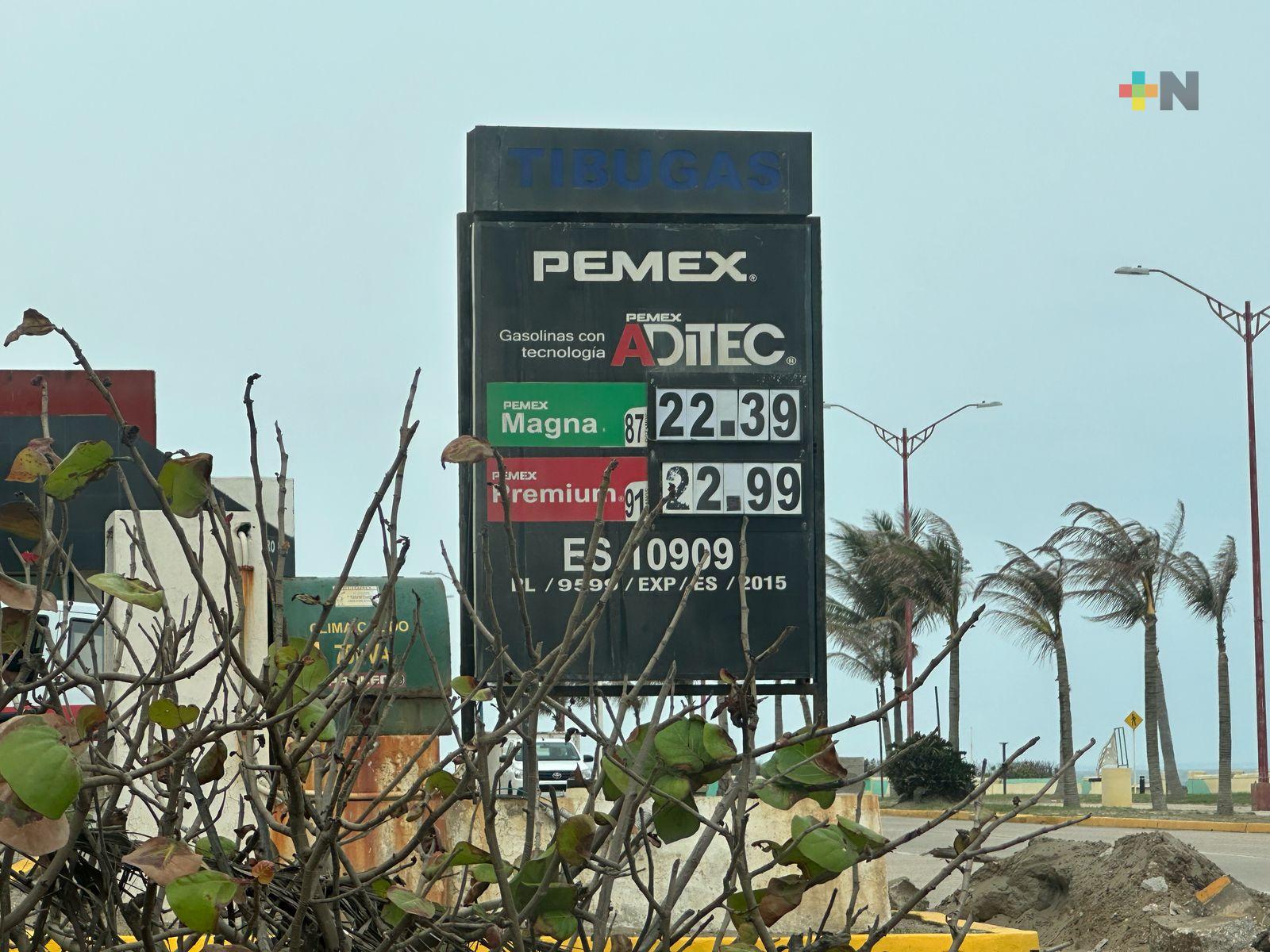 En Coatzacoalcos, el litro de la gasolina magna ronda en 23 pesos