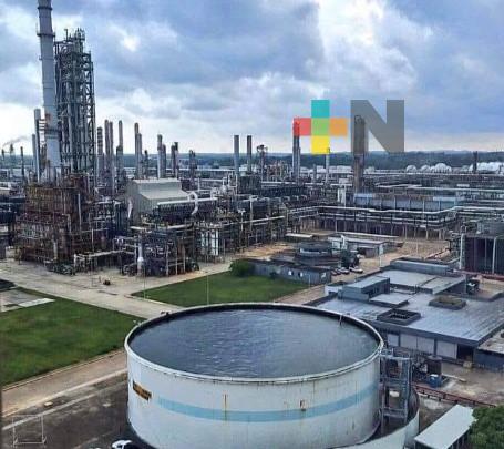 Complejo Petroquímico Cangrejera efectuará barridos con vapor de agua en caldera
