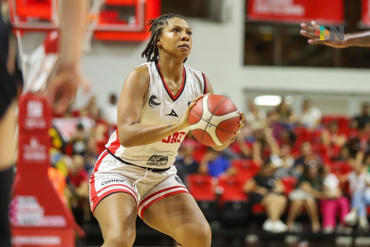 Naomi Davemport regresa a las Rojas de Veracruz