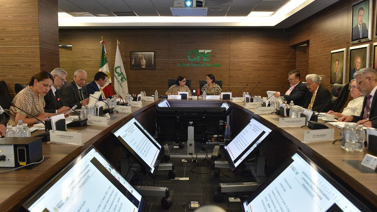 CFE se inaugura como empresa pública, con la primera sesión de su nuevo consejo de administración