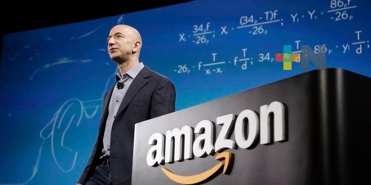Trump reclama a Jeff Bezos por tema de aranceles en Amazon