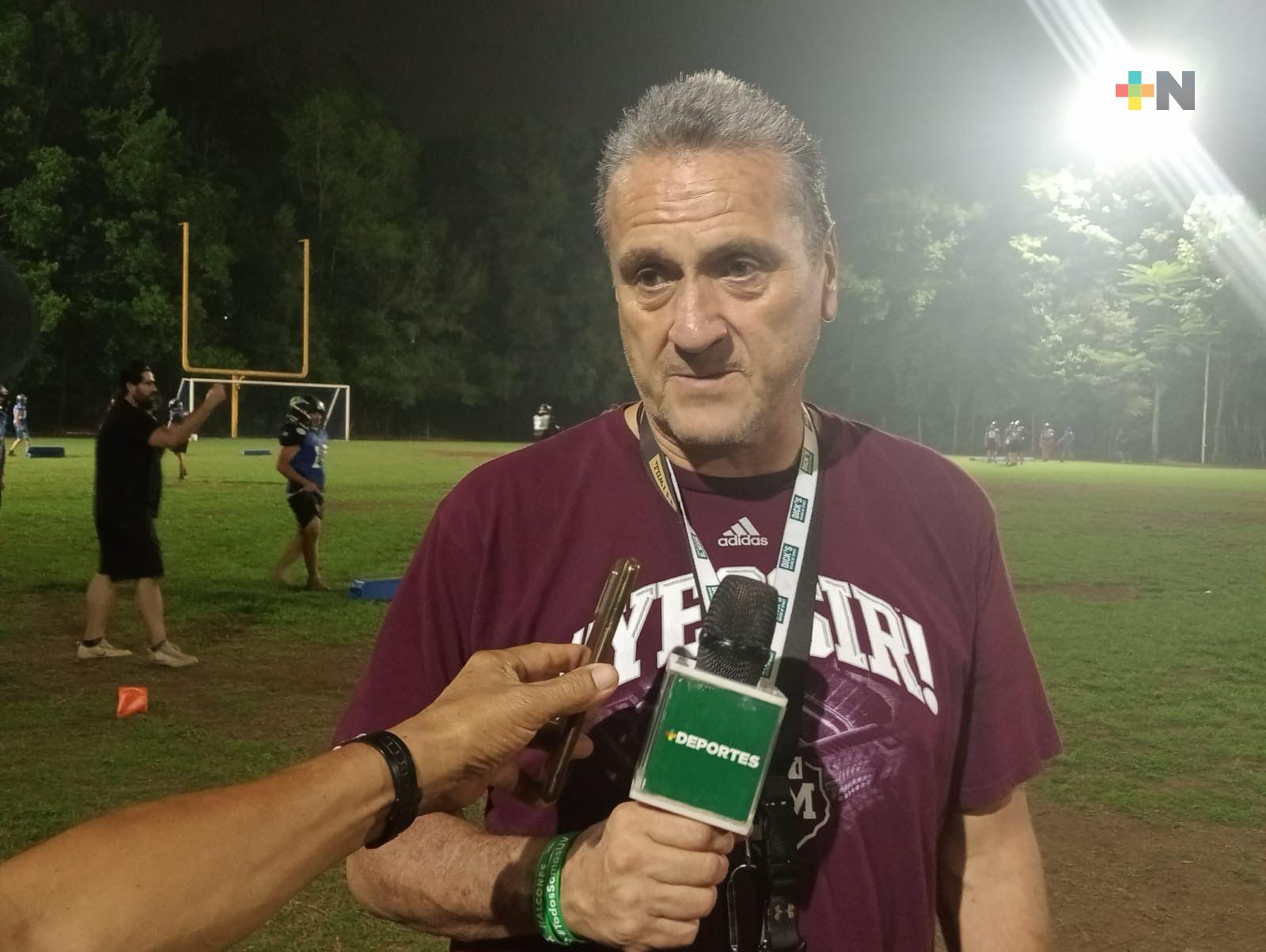 Halcones UV con actividad en la Onefa