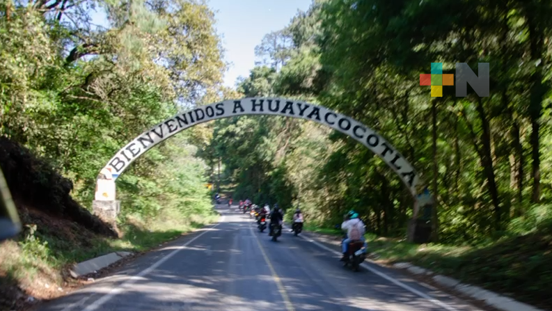 Huayacocotla es casa de motociclistas que se sumaron a turistas de Semana Santa