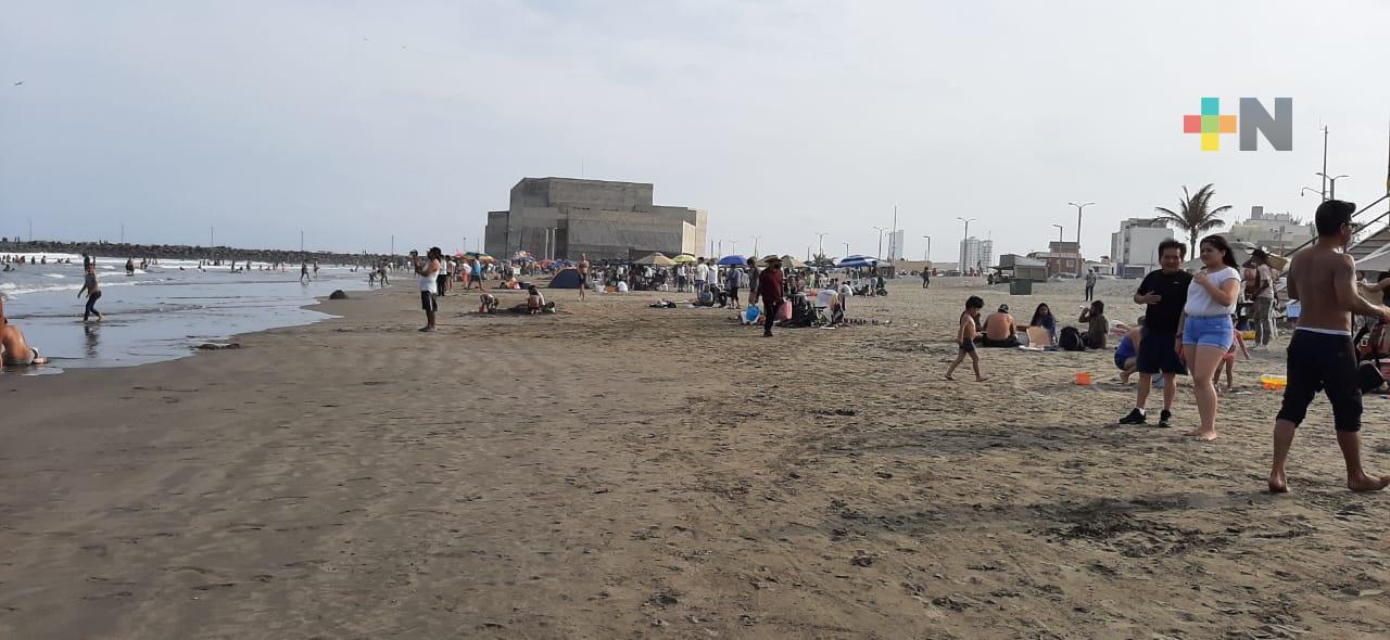 Palaperos invitan a turistas disfrutar de costa boqueña