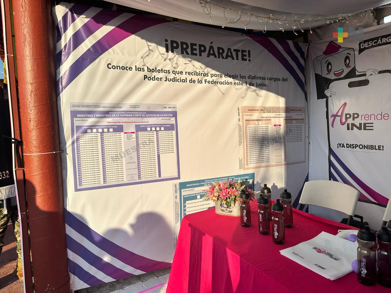 INE instala módulo de información en Expoferia Coatzacoalcos para que ciudadanía conozca cómo votar el 1 de junio